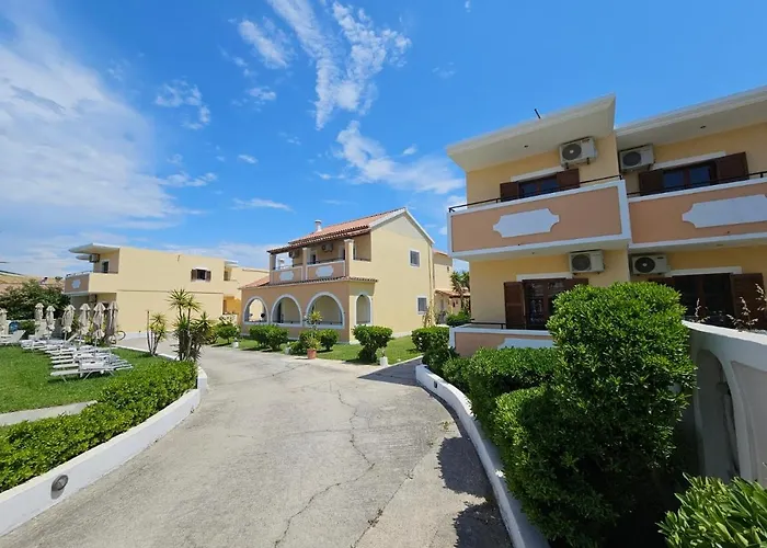 Tondoris Apartments